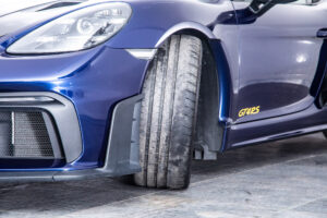 ポルシェ 718ケイマン GT4 RS PDK