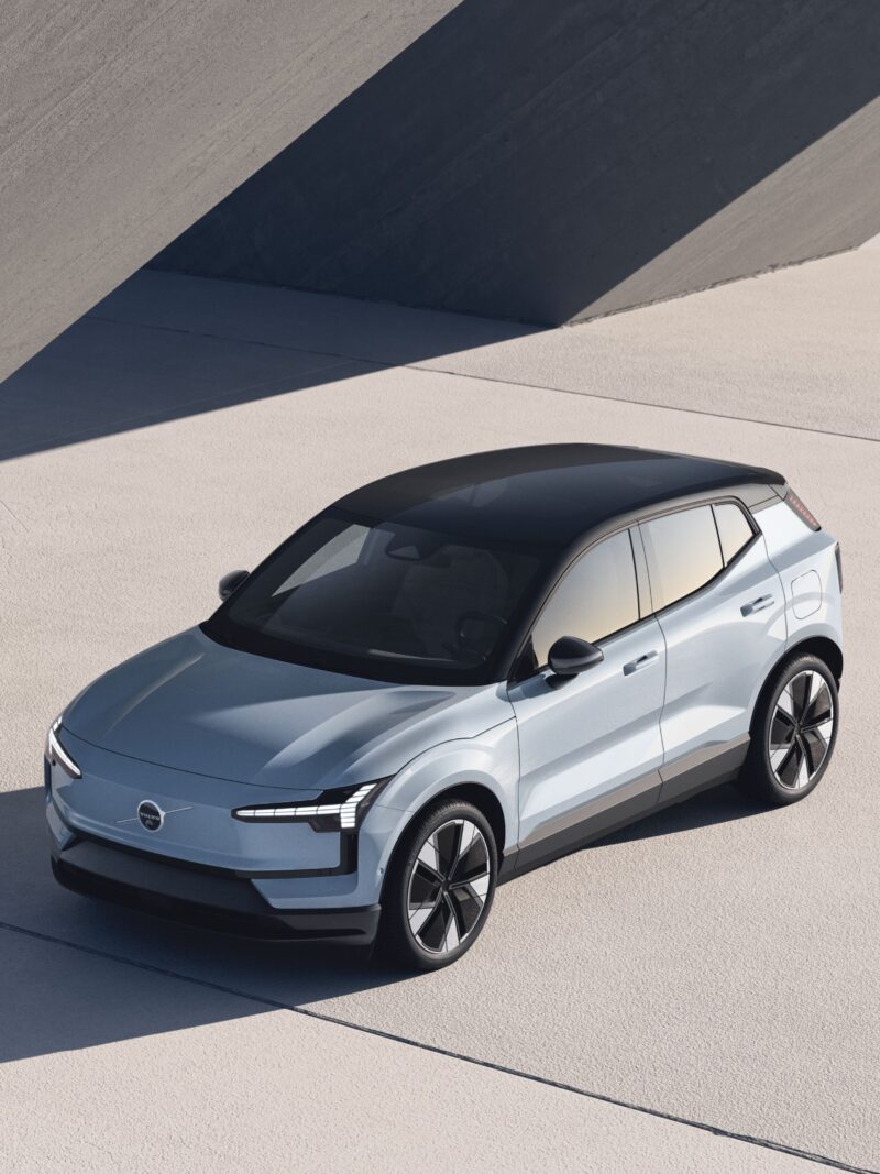 ボルボ最小SUV　EX30　権威ある「Good Design Award 2025」を受賞