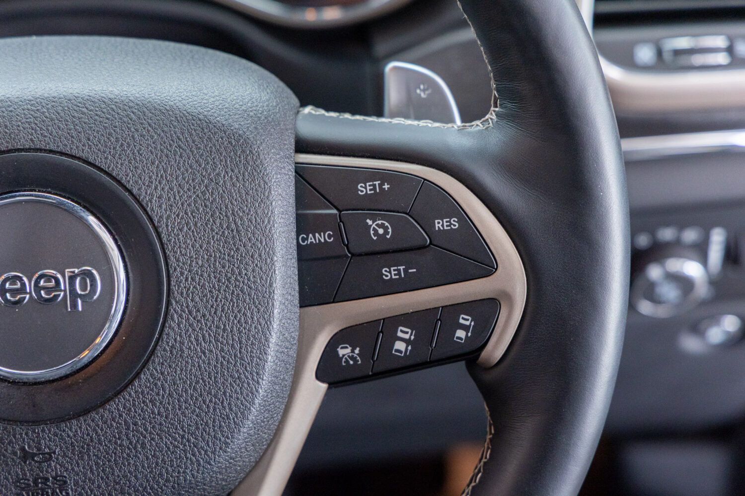 グランドチェロキー リミテッド 3.6 4WD