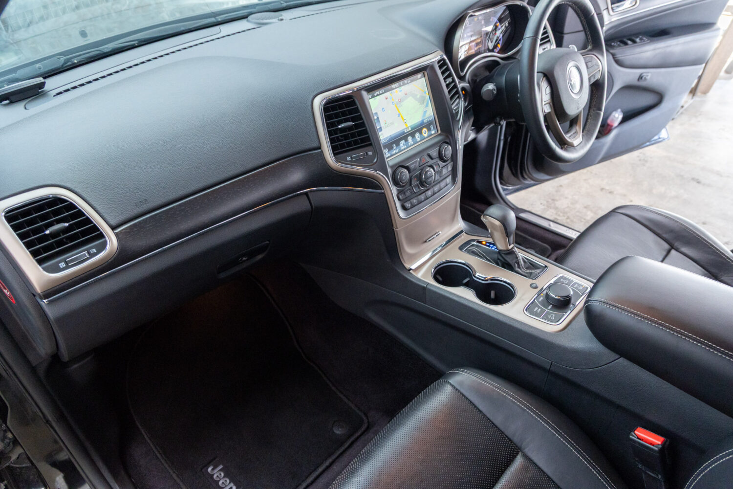 グランドチェロキー リミテッド 3.6 4WD