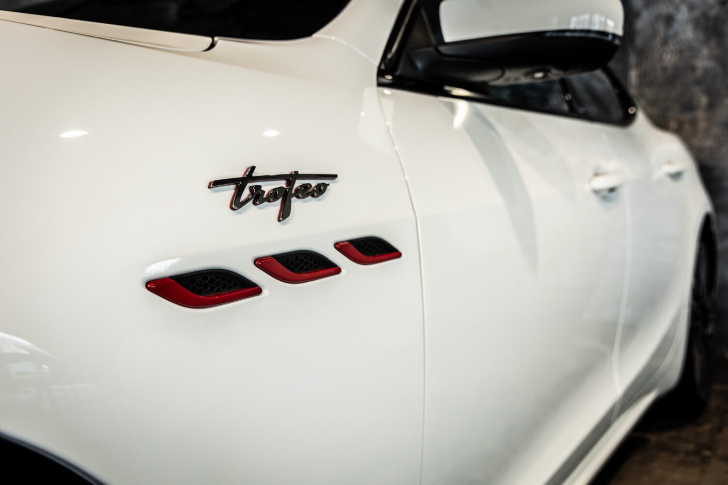 ギブリ トロフェオ　左H