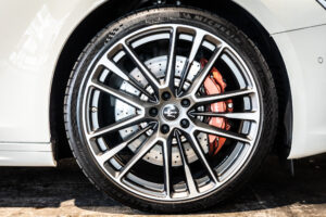 ギブリ トロフェオ　左H