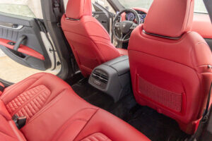 ギブリ トロフェオ　左H