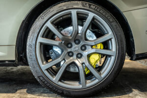 レンジローバースポーツ SV エディションONE 4.4L P635 4WD