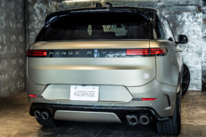 レンジローバースポーツ SV エディションONE 4.4L P635 4WD