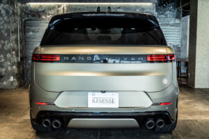 レンジローバースポーツ SV エディションONE 4.4L P635 4WD