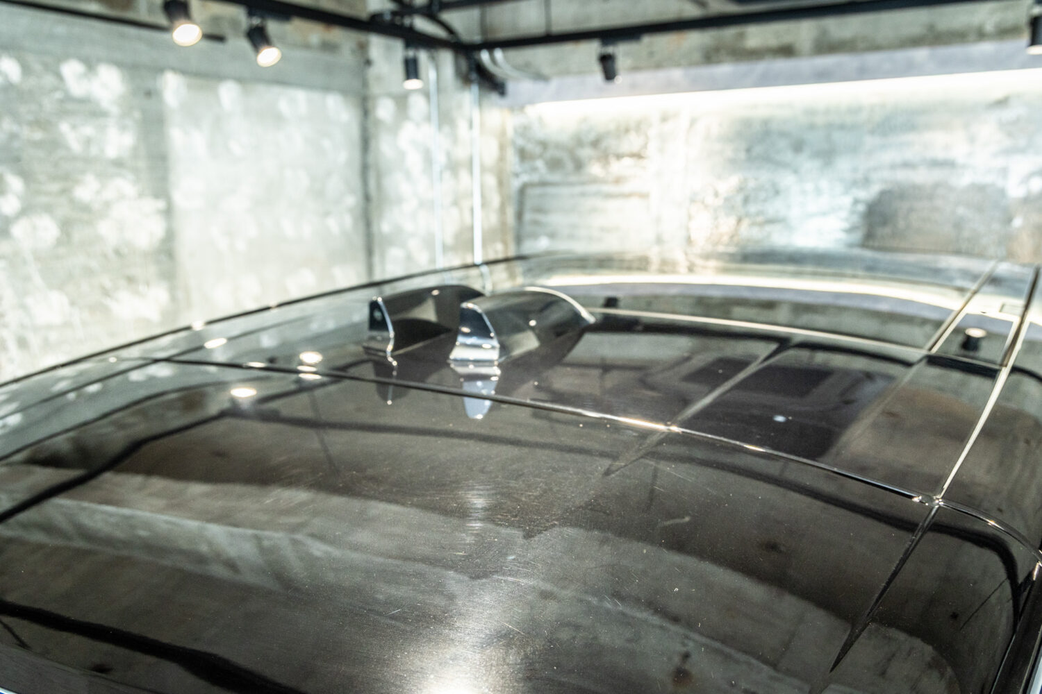 レンジローバースポーツ SV エディションONE 4.4L P635 4WD