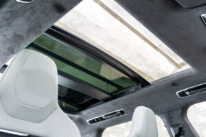 レンジローバースポーツ SV エディションONE 4.4L P635 4WD