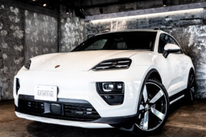 マカンエレクトリック ベースモデル