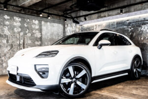 マカンエレクトリック ベースモデル