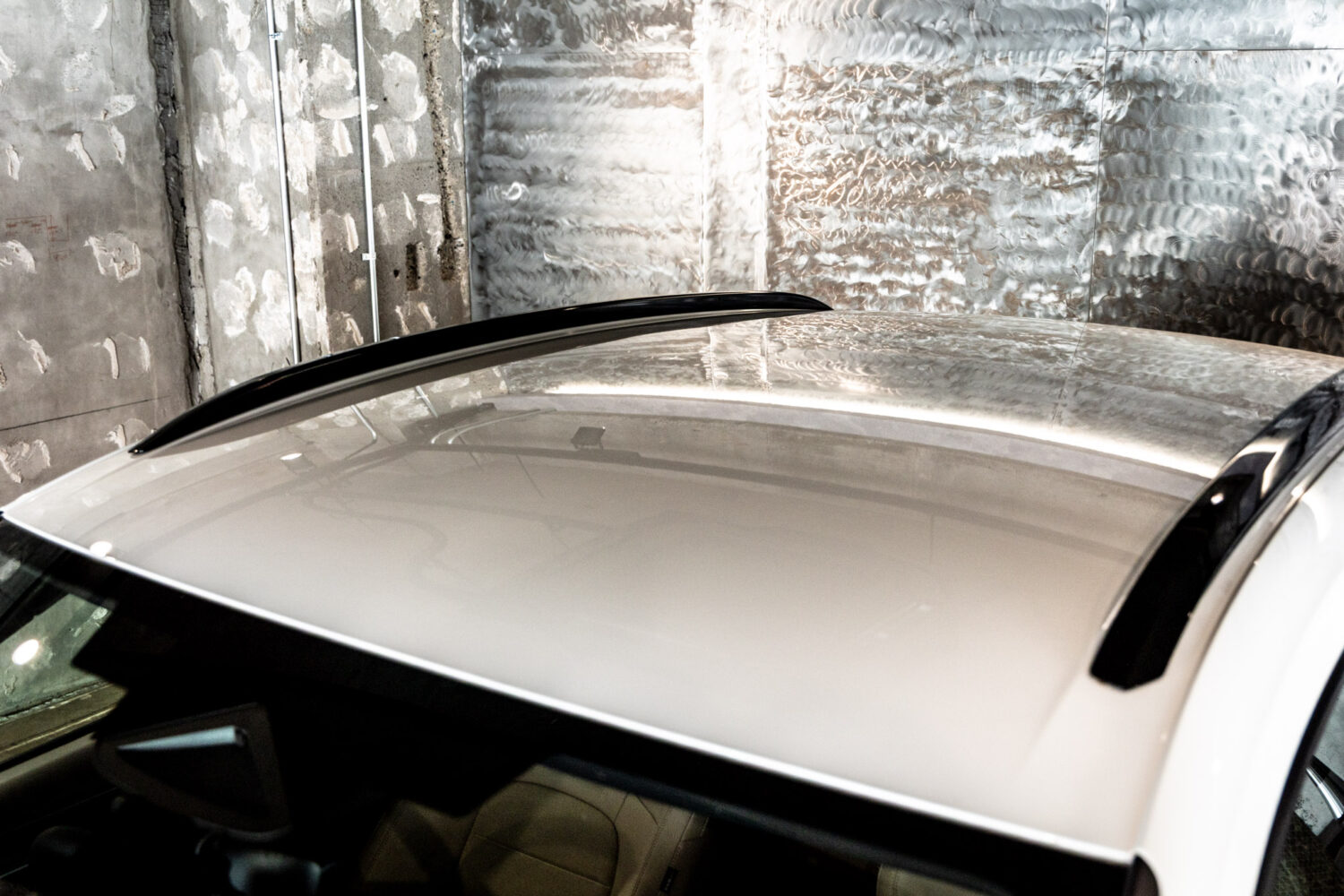 マカンエレクトリック ベースモデル