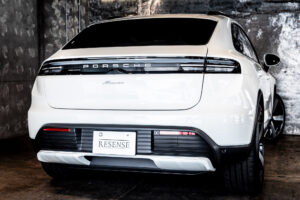 マカンエレクトリック ベースモデル