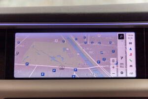 マカンエレクトリック ベースモデル