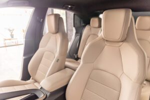 マカンエレクトリック ベースモデル