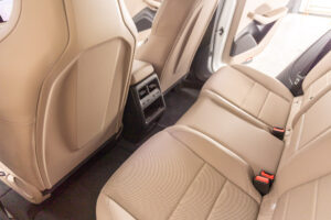 マカンエレクトリック ベースモデル