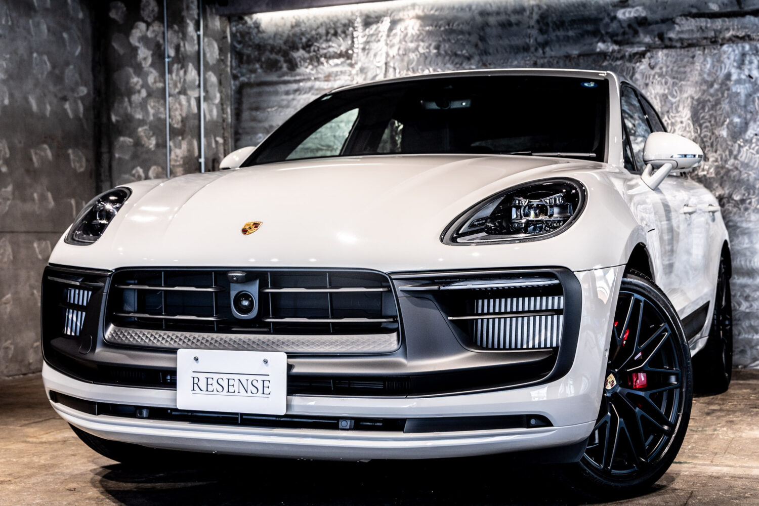 マカン GTS PDK 4WD