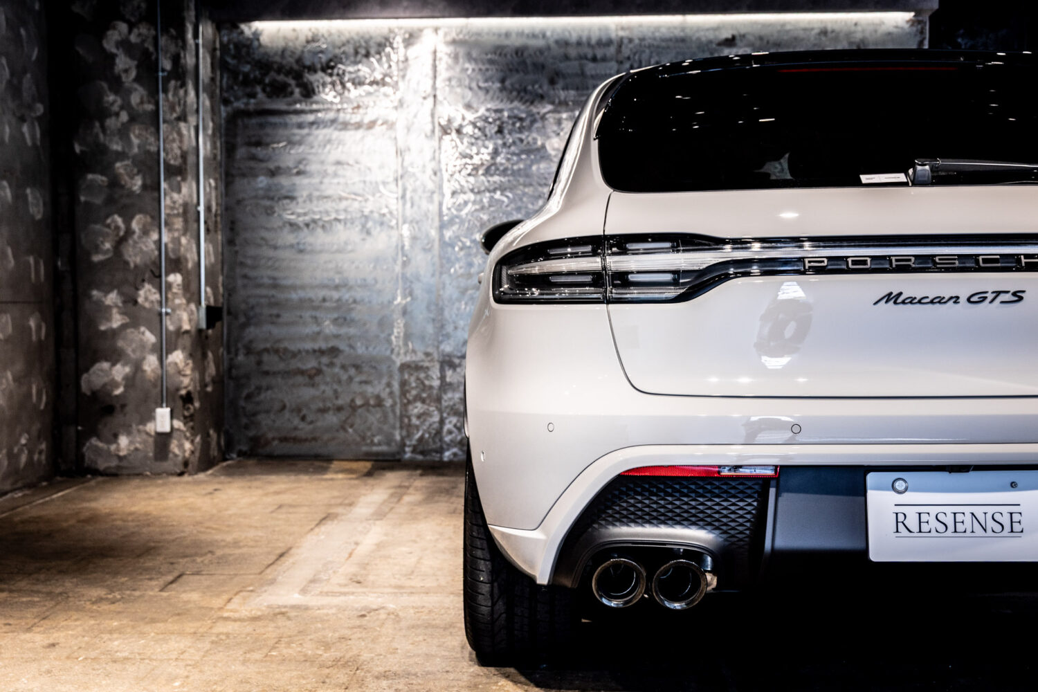 マカン GTS PDK 4WD