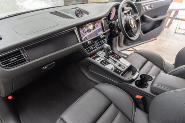 マカン GTS PDK 4WD