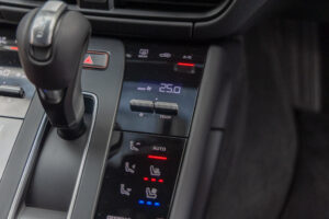 マカン GTS PDK 4WD