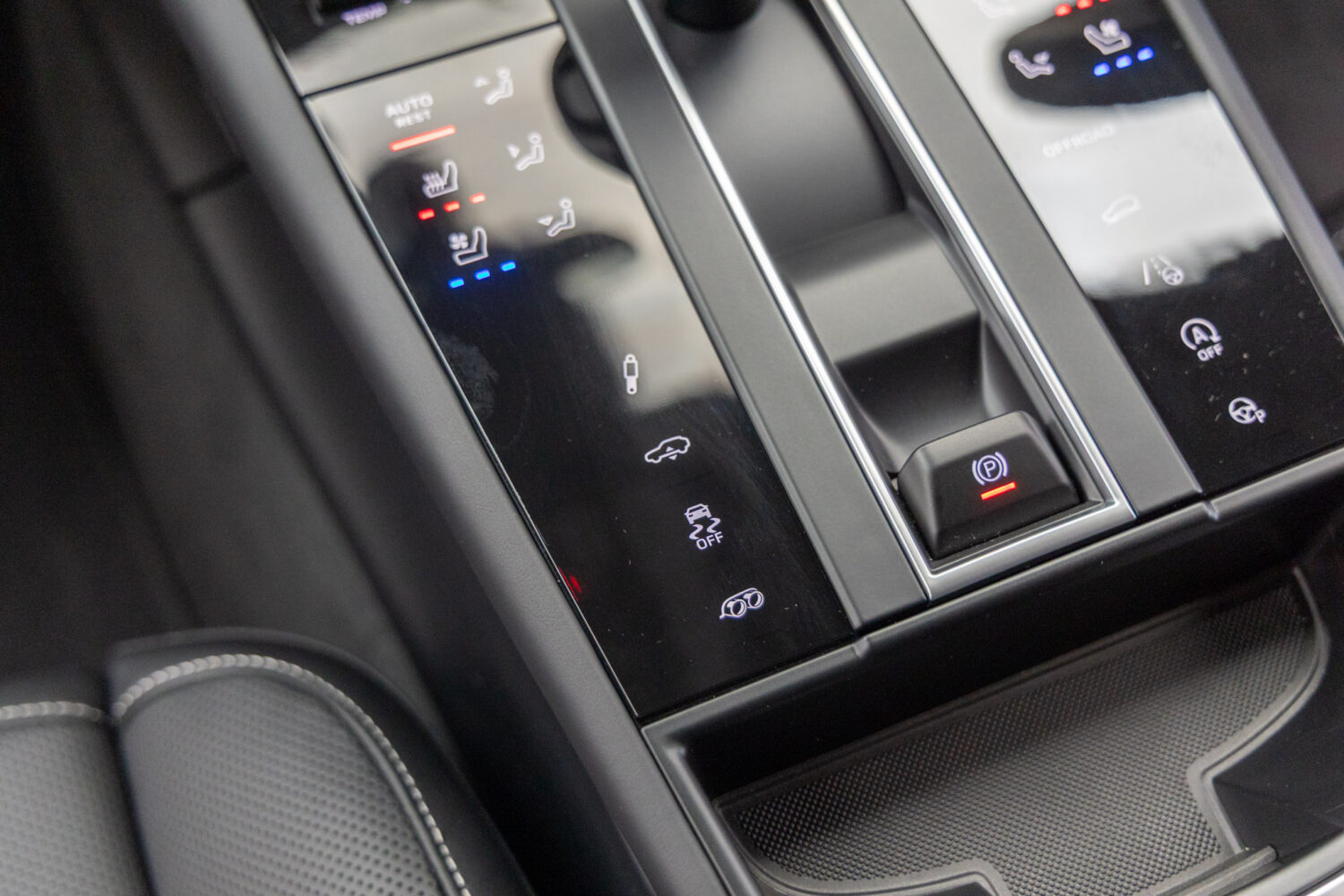 マカン GTS PDK 4WD