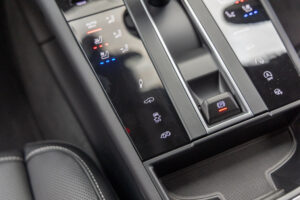 マカン GTS PDK 4WD