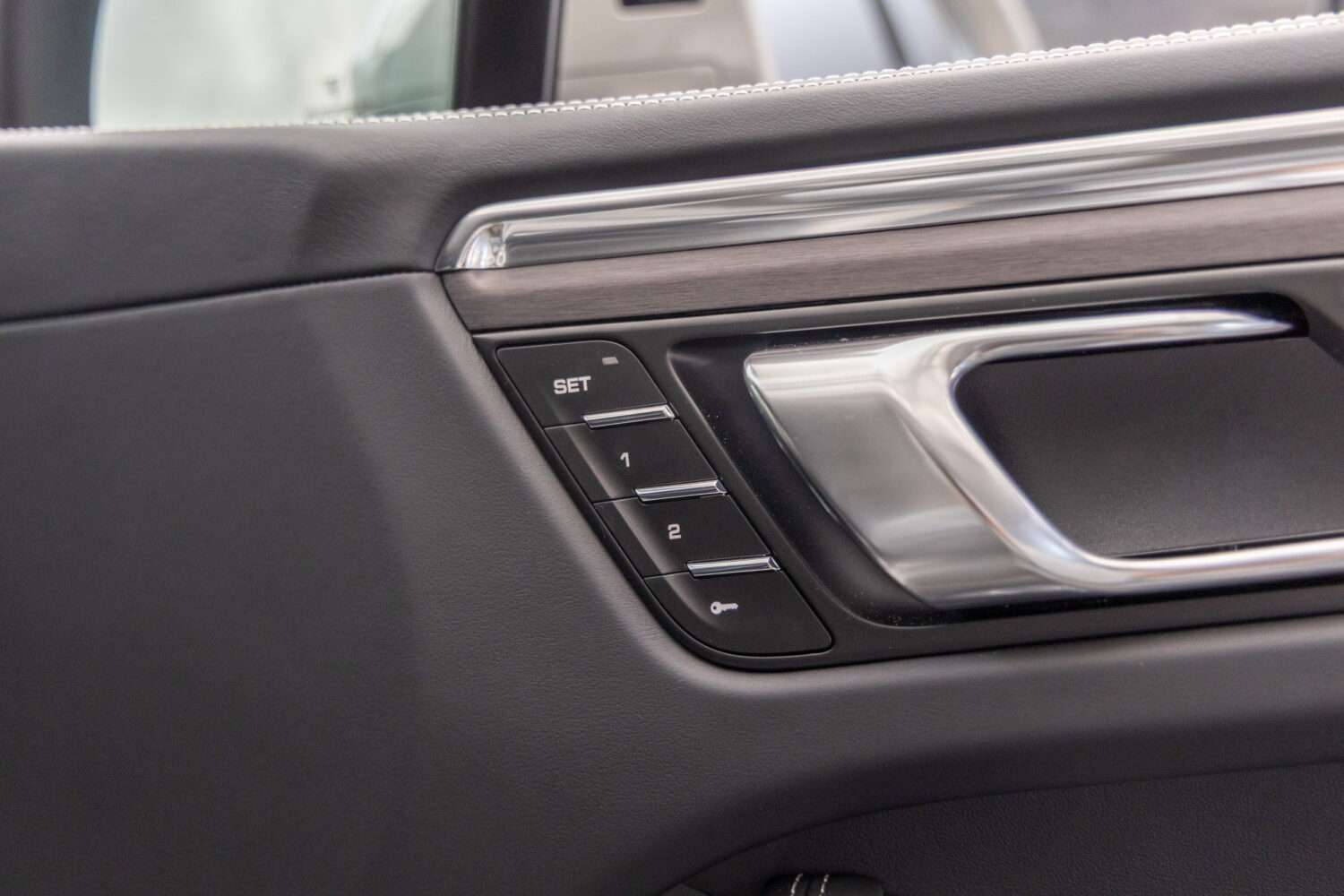 マカン GTS PDK 4WD