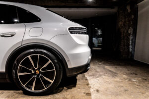 マカンエレクトリック ベース