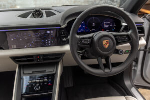 マカンエレクトリック ベース