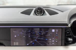 マカンエレクトリック ベース