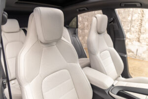 マカンエレクトリック ベース