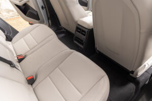 マカンエレクトリック ベース