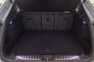 マカンエレクトリック ベース