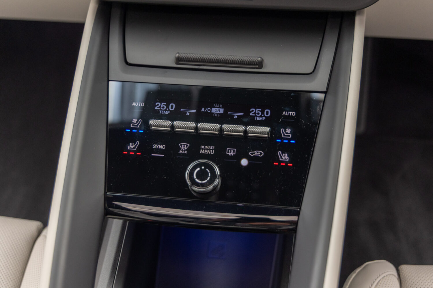 マカンエレクトリック　ベース