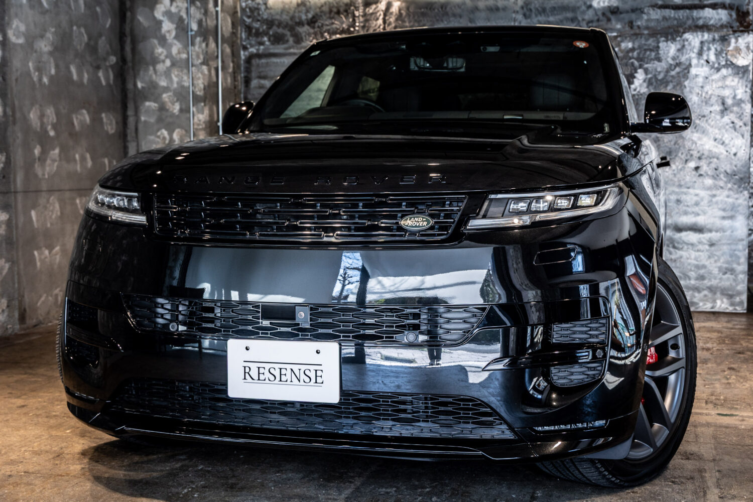 レンジローバースポーツ ダイナミックSE 3.0L P550e 4WD