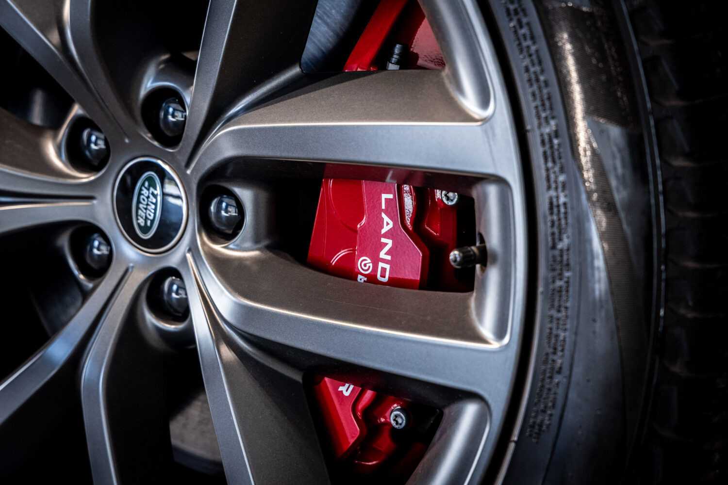 レンジローバースポーツ ダイナミックSE 3.0L P550e 4WD