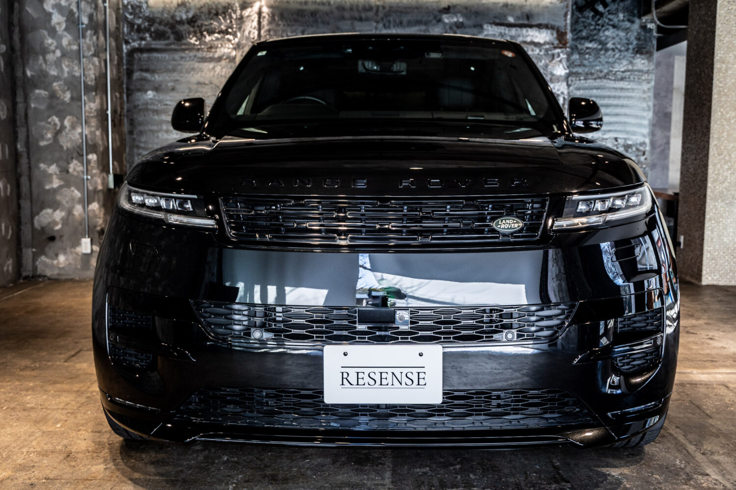 レンジローバースポーツ ダイナミックSE 3.0L P550e 4WD