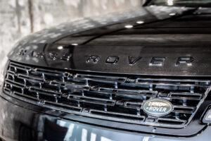 レンジローバースポーツ ダイナミックSE 3.0L P550e 4WD