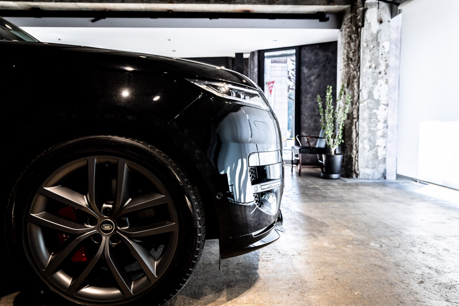 レンジローバースポーツ ダイナミックSE 3.0L P550e 4WD