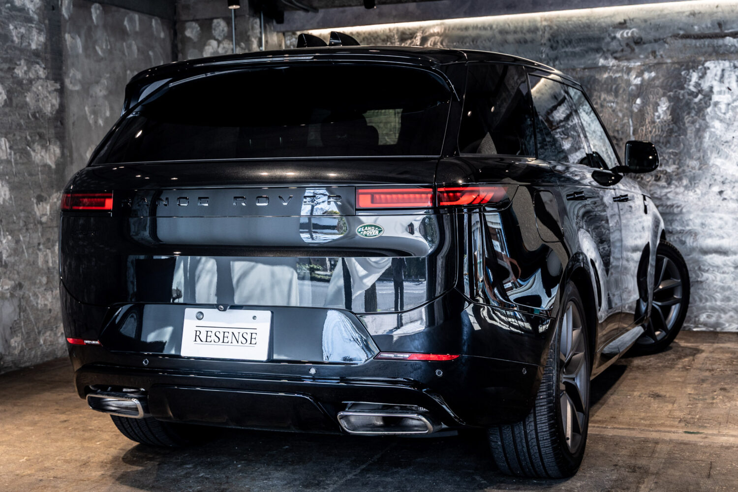 レンジローバースポーツ ダイナミックSE 3.0L P550e 4WD