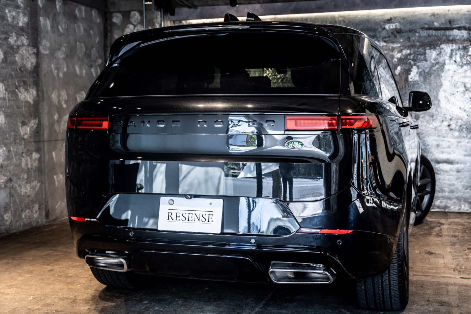 レンジローバースポーツ ダイナミックSE 3.0L P550e 4WD