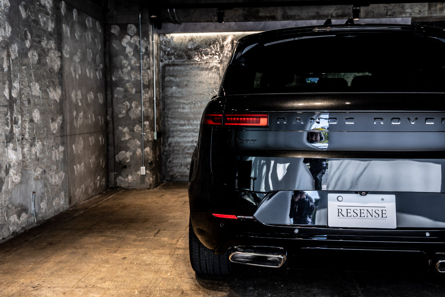 レンジローバースポーツ ダイナミックSE 3.0L P550e 4WD