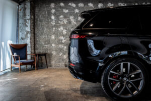 レンジローバースポーツ ダイナミックSE 3.0L P550e 4WD