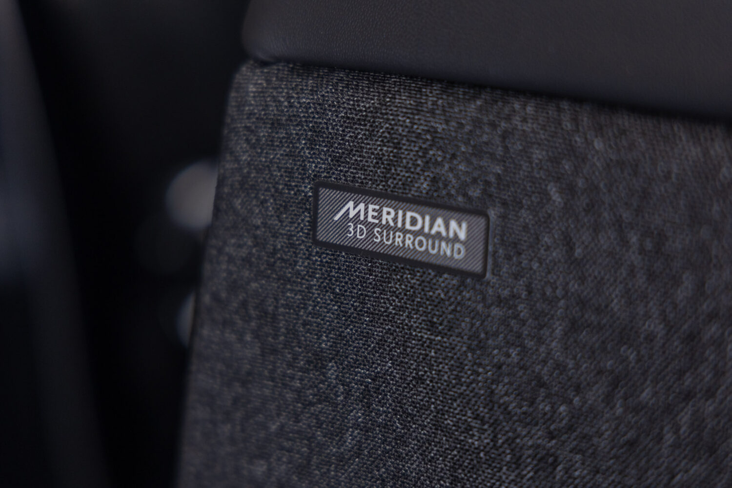 レンジローバースポーツ ダイナミックSE 3.0L P550e 4WD