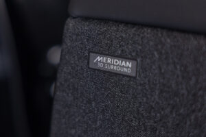 レンジローバースポーツ ダイナミックSE 3.0L P550e 4WD