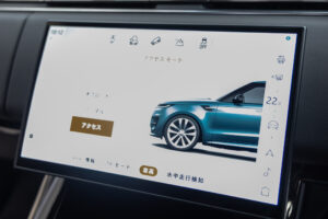 レンジローバースポーツ ダイナミックSE 3.0L P550e 4WD