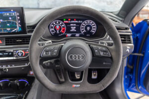 RS5スポーツバック 25years