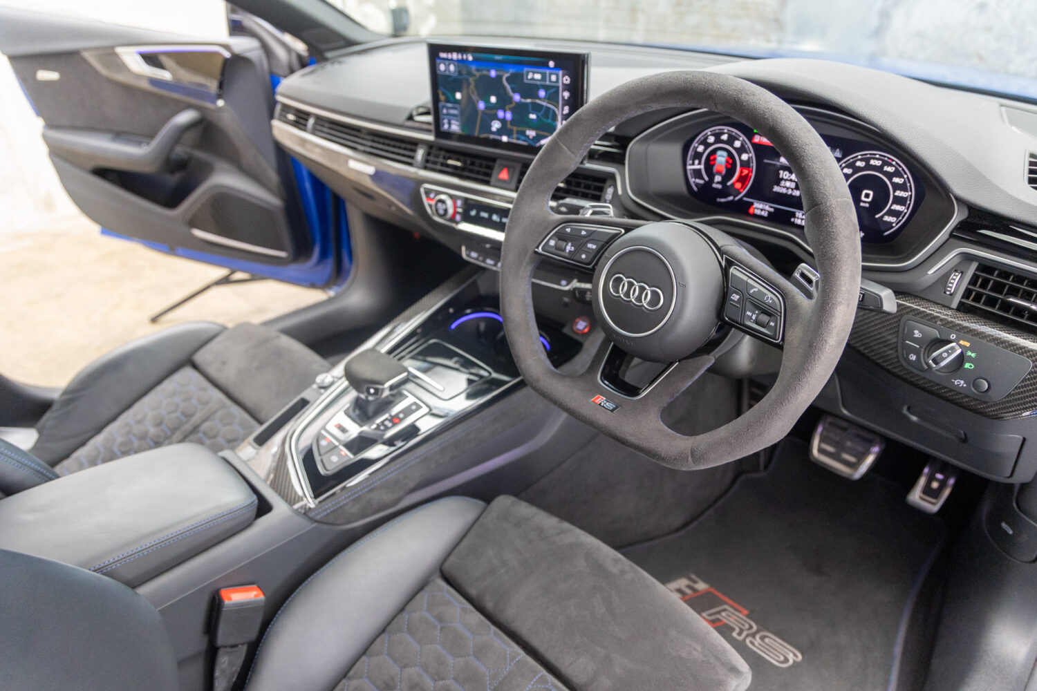 RS5スポーツバック 25years