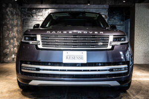 レンジローバー オートバイオグラフィ 4.4L P530 SWB 4WD