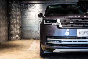 レンジローバー オートバイオグラフィ 4.4L P530 SWB 4WD