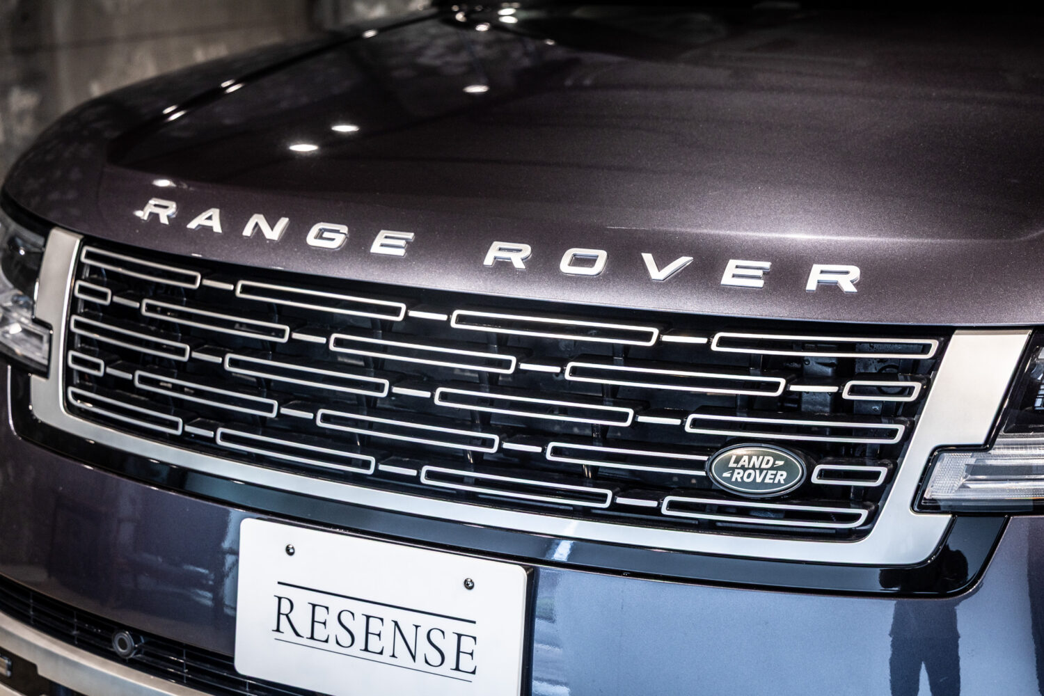 レンジローバー オートバイオグラフィ 4.4L P530 SWB 4WD